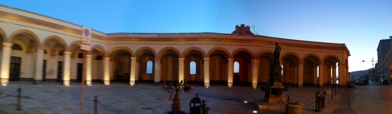 Hotel Cortile Azzurro Trapani Exterior foto